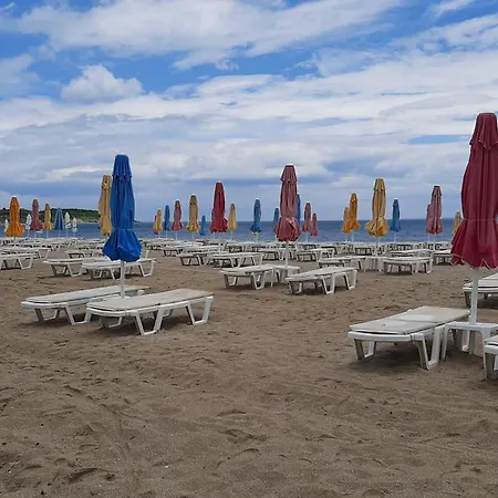 Apartment Decor In Atlantis Resort&spa By Rv *